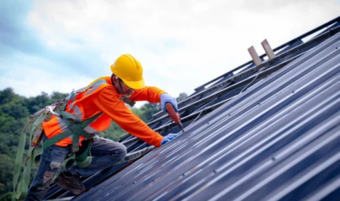 Roofing companies in Solon